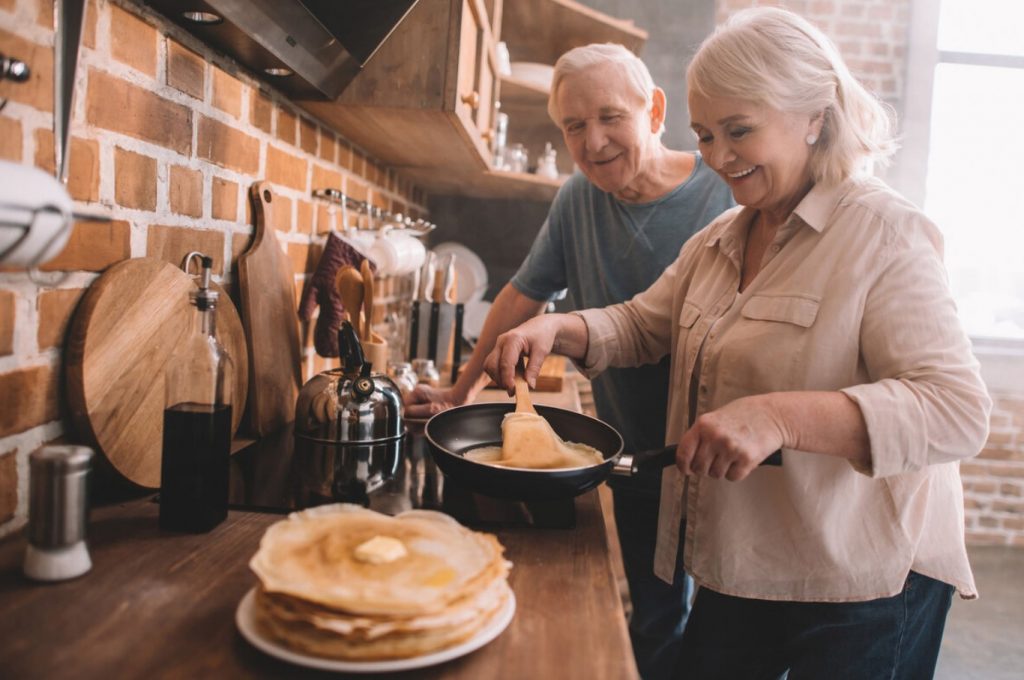 Vanaaegsed head pannkoogid: ma leidsin selle pannkoogiretsepti oma vanaema retseptiraamatust.