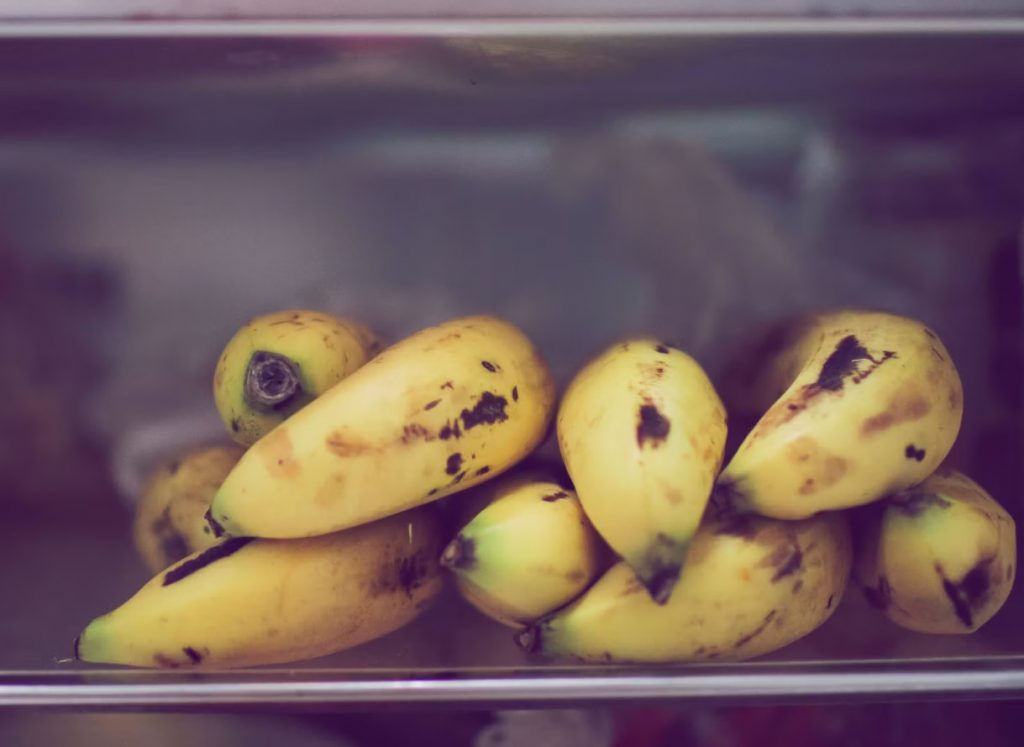 Banaanid võivad säilida kuni nädal aega kauem. Siin on näpunäiteid, kuidas neid õigesti säilitada ja mida vältida