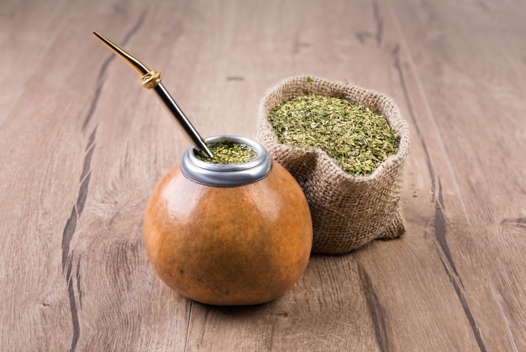 Mis on mate: kolm vähetuntud kasu infusioonist par excellence