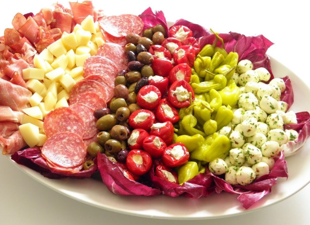 Siirdu päikeselise Itaalia südamesse. See salat aitab sul seda teha