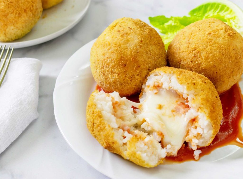 Arancini – krõbedad risottopallid: ideaalne võimalus neid koduseks