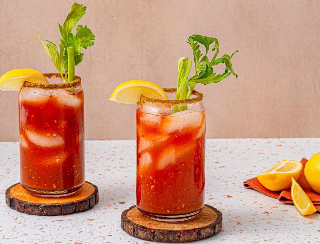 Peedi ja akvaviitiga Bloody Mary retsept