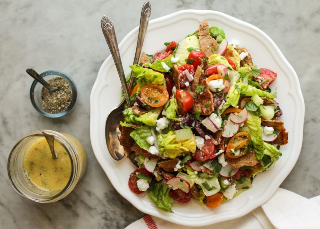 Fattoush bulguriga: Liibanoni salat retsept