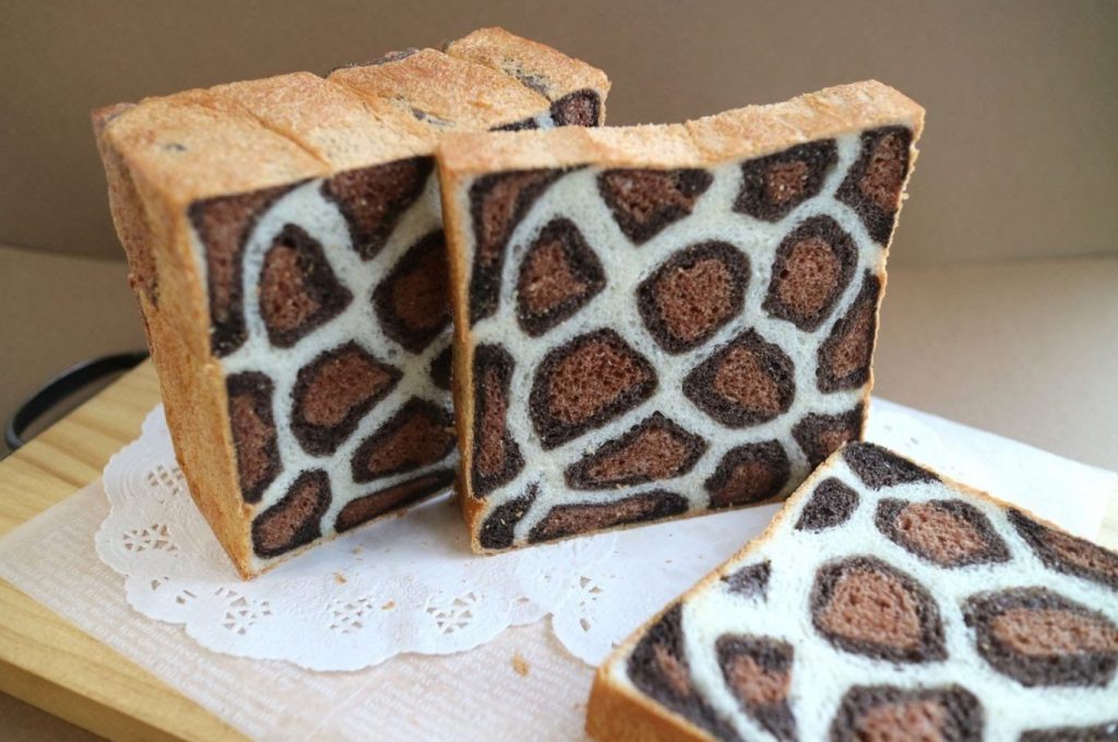 Leopard Milk Bread retsept autorilt Jenn, „Two Cups Flour“