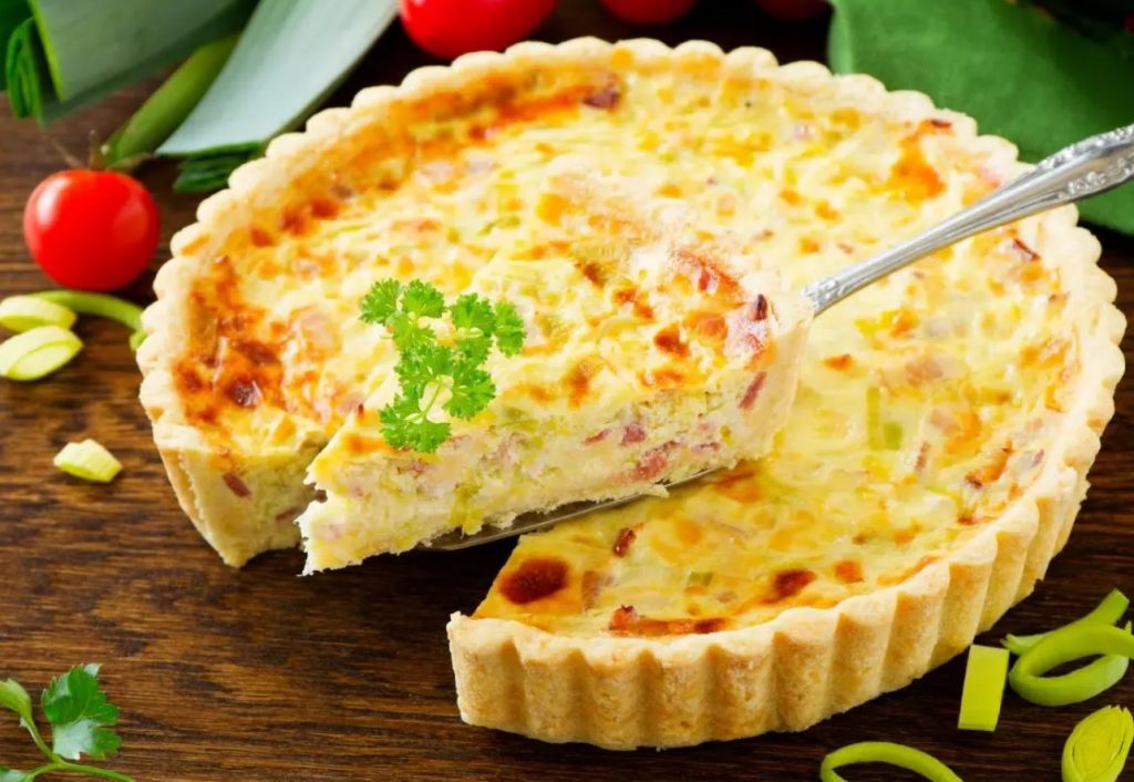 Prantsuse stiilis õhtusöök õhufritüürist. Retsept Lotaringi tartale: Quiche Lorraine
