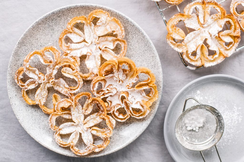 Rosettide retsept raamatu „The Everything Nordic Cookbook“ autorilt