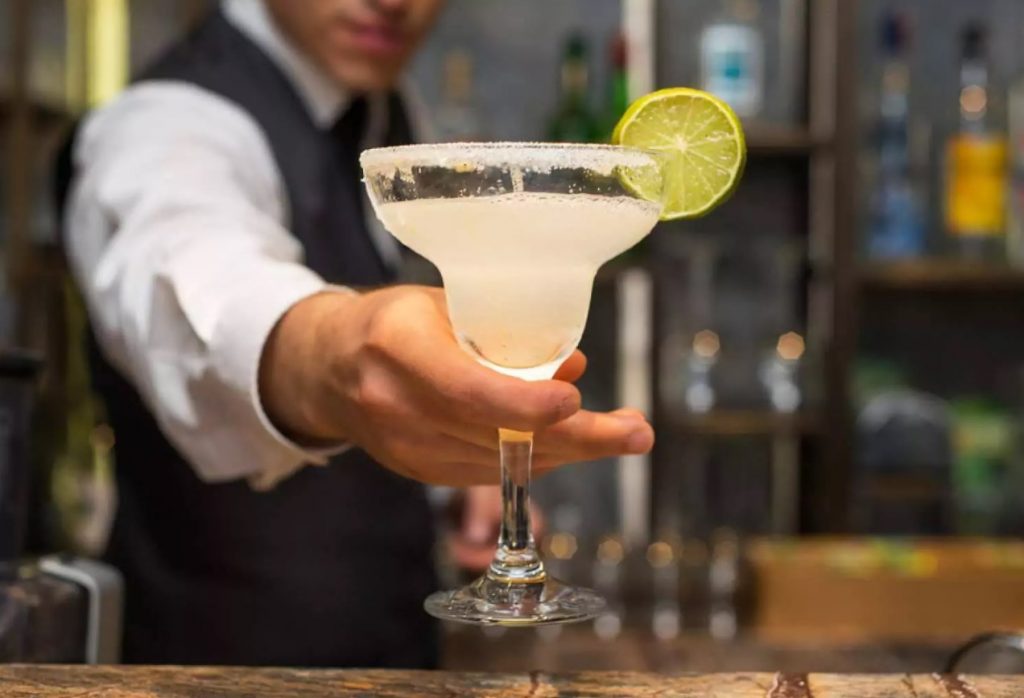 Ilma alkoholita ja peavalu. Tommy's Margarita 0,0% on värskendav jook igaks juhuks