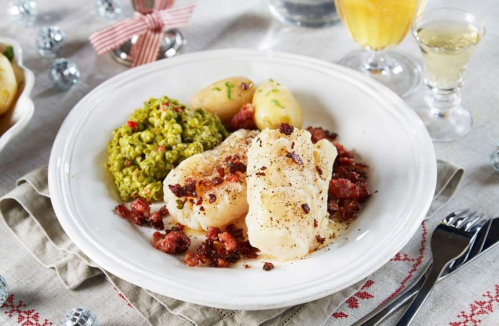 Mis on lutefisk? Lutefisk ostmise, valmistamise ja säilitamise juhend