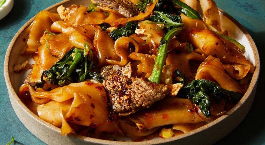 Pad thai asemel vali pad see ew. Maitsev pasta, mida saad kodus kergesti valmistada