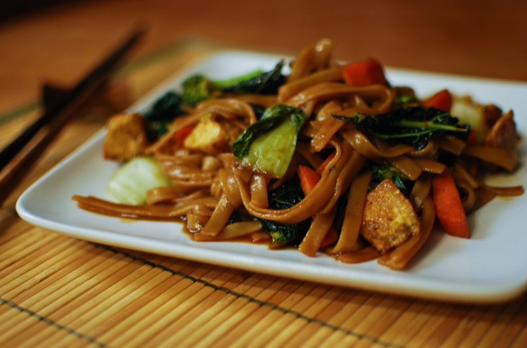 Pad thai asemel vali pad see ew. Maitsev pasta, mida saad kodus kergesti valmistada