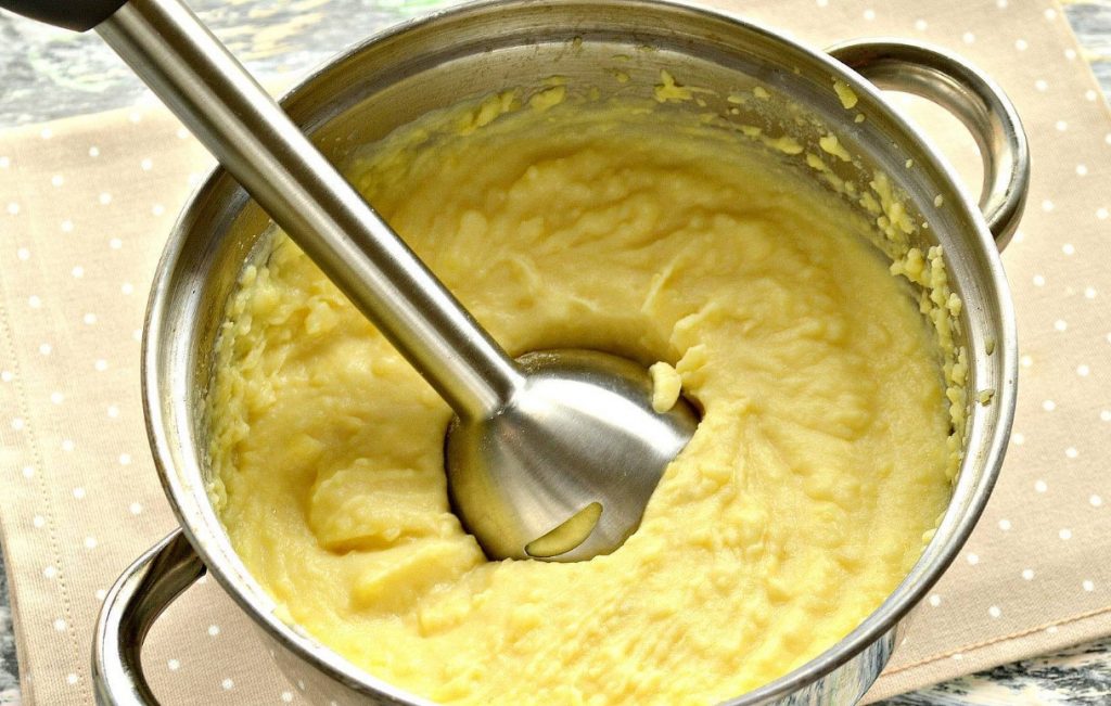 Miks ei tohi kartulipüreed blenderiga valmistada: suurim viga
