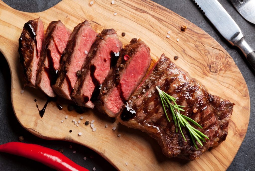 Kuidas valmistada ideaalset steiki ilma grillita: peakokkade saladused