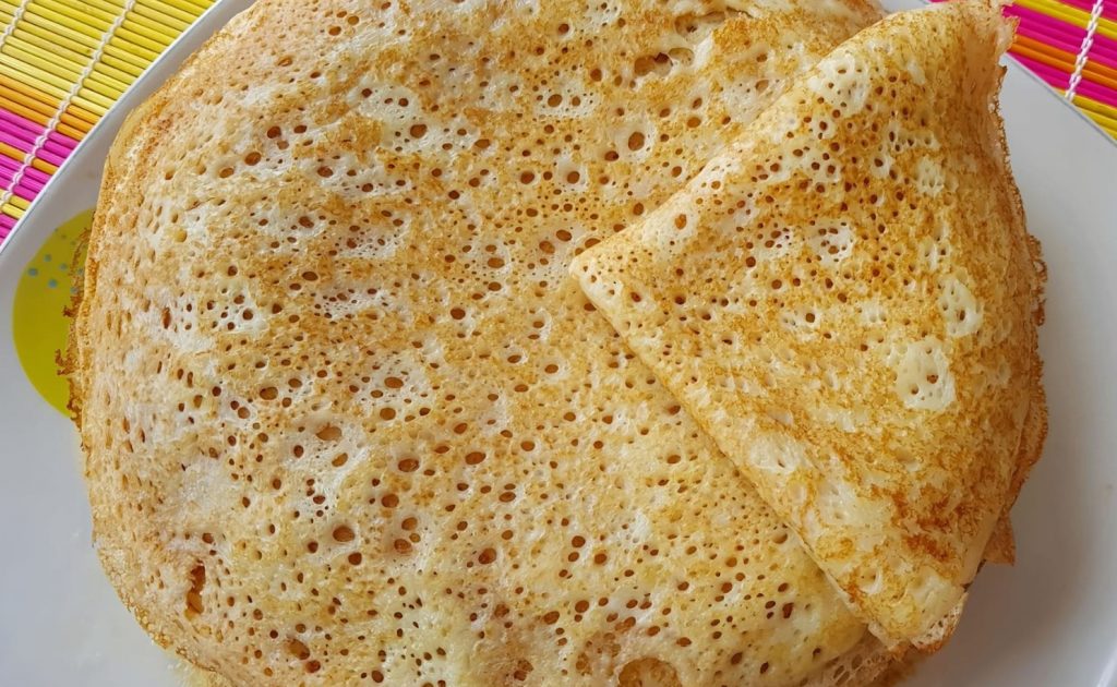 Miks vanaema lisab pannkoogitainasse gaseeritud vett? Vastus paneb teid retsepti ümber mõtlema