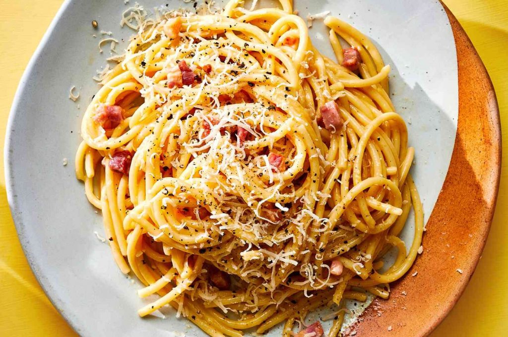 Tahad teha maitsvat carbonara? Vaata, kuidas pastöriseerida mune carbonara jaoks