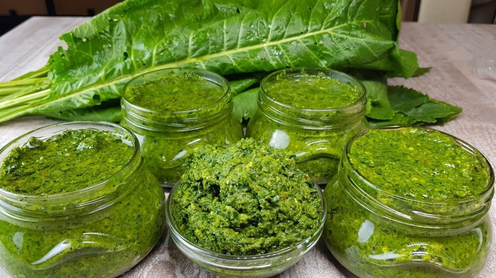 Me imetleme juurt, kuid lehed on sama terved. Need sisaldavad palju C-vitamiini ja magneesiumi ning toimivad antibiootikumina.