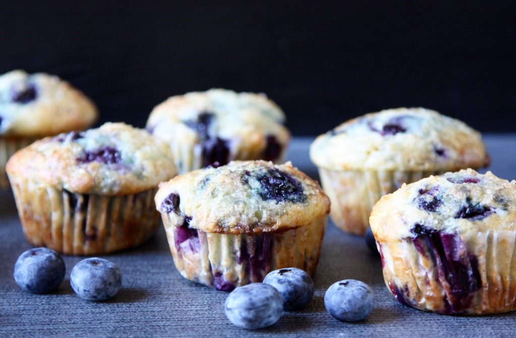 Pehmed muffinid minu vanaema retsepti järgi. Need on pehmed nagu sulg isegi mitu päeva hiljem.