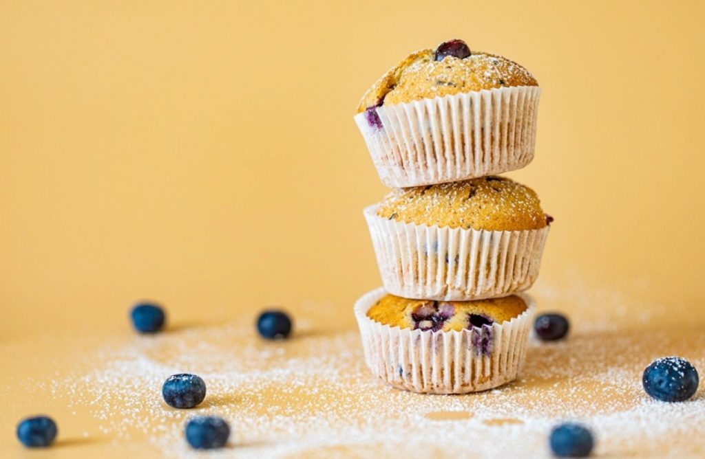 Pehmed muffinid minu vanaema retsepti järgi. Need on pehmed nagu sulg isegi mitu päeva hiljem.