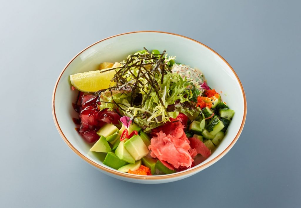 Täiuslik toores kalaroog? Tuunikala poke bowl: retsept Kitchen Julie'lt