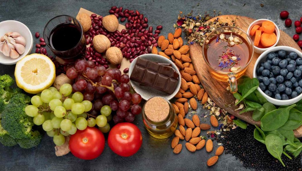 Soovite kaalust alla võtta ilma Ozempicu ja kaalulangetusravimiteta? Need flavonoide sisaldavad toidud võivad teid aidata