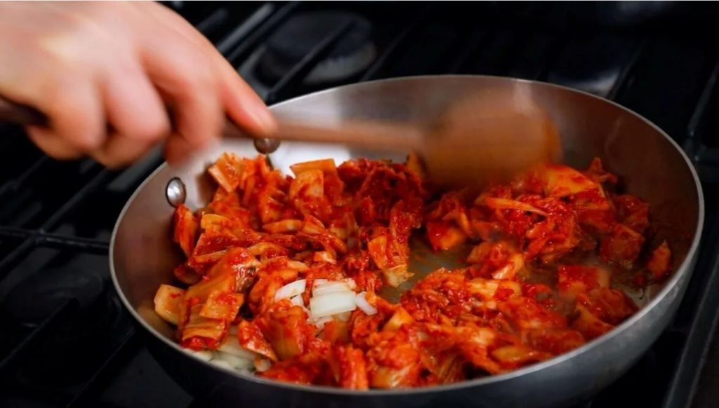 Kimchi südamele ja maole: mida peaks teadma Korea fermenteeritud kapsast