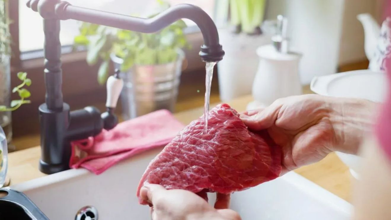 Milliseid toiduaineid ei tohi enne valmistamist pesta: sellest teavad peaaegu kõik