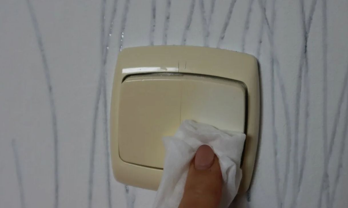 Kolletunud plastist lülitid muutuvad uuesti nagu uued: leitud tõhus puhastusvahend