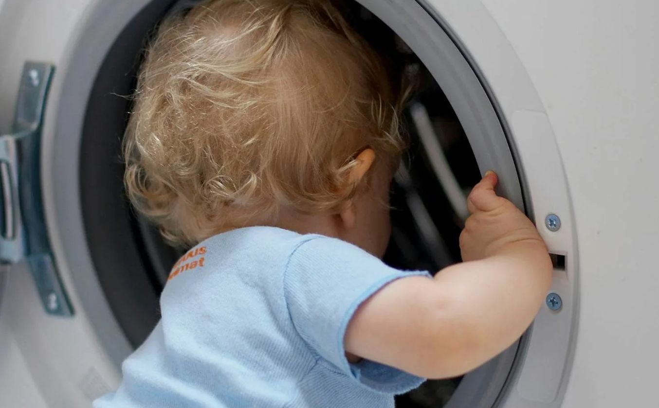 Pesumasina uks ei avane: 5 viisi, kuidas lukku ise avada