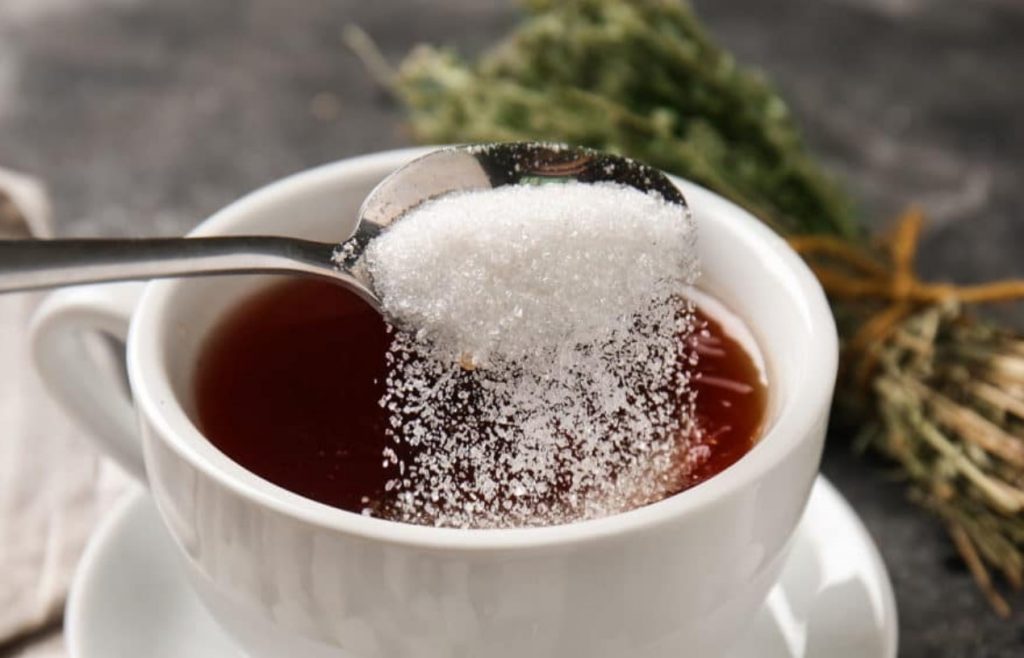 Teadlased hoiatavad: tuntud magusaine sukraloos võib põhjustada kaalutõusu ja soolestiku häireid