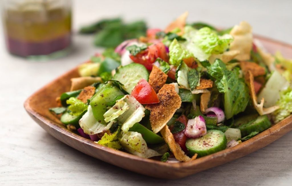 Fattoush bulguriga: Liibanoni salat retsept