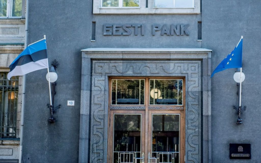 „Minu äi on võtnud mitu väikest laenu ja nende intressimäärad ei ole eriti madalad. Mis neist saab, kui temaga midagi juhtub?” Advokaat aitab selgust luua.