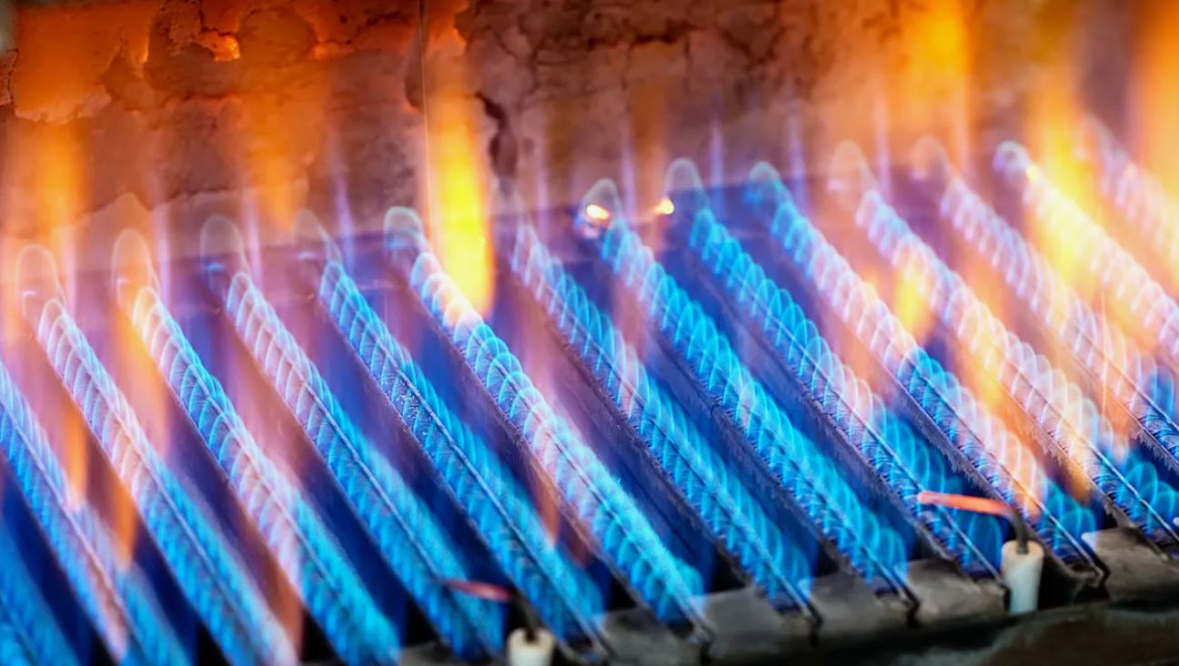 Ärge puudutage gaasigrilli. Viga võib olla saatuslik