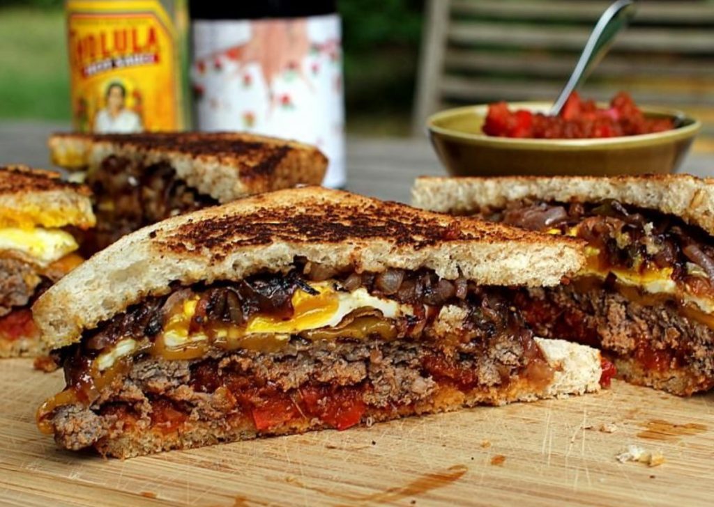 Cowboy Toast: südamlik Taani suupiste