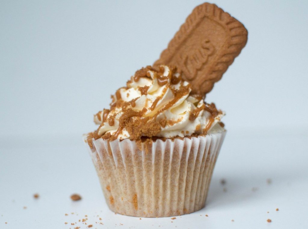 Magustoit, mis viib keele alla: Lotus Biscoff-koogikesed samm-sammult
