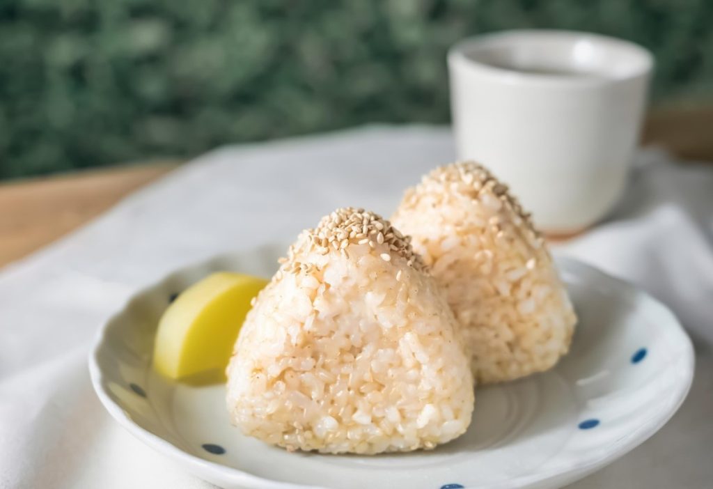 Onigiri koolilaste ja ärimeeste lemmik – ja põhjuseid on palju