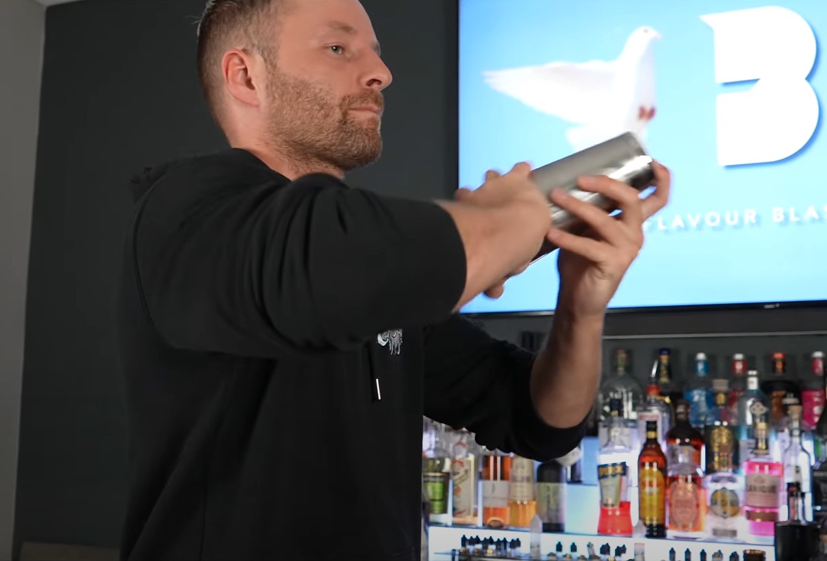 Kuidas valmistada Dovetail, tequila kokteil, mida Hemingway oleks armastanud