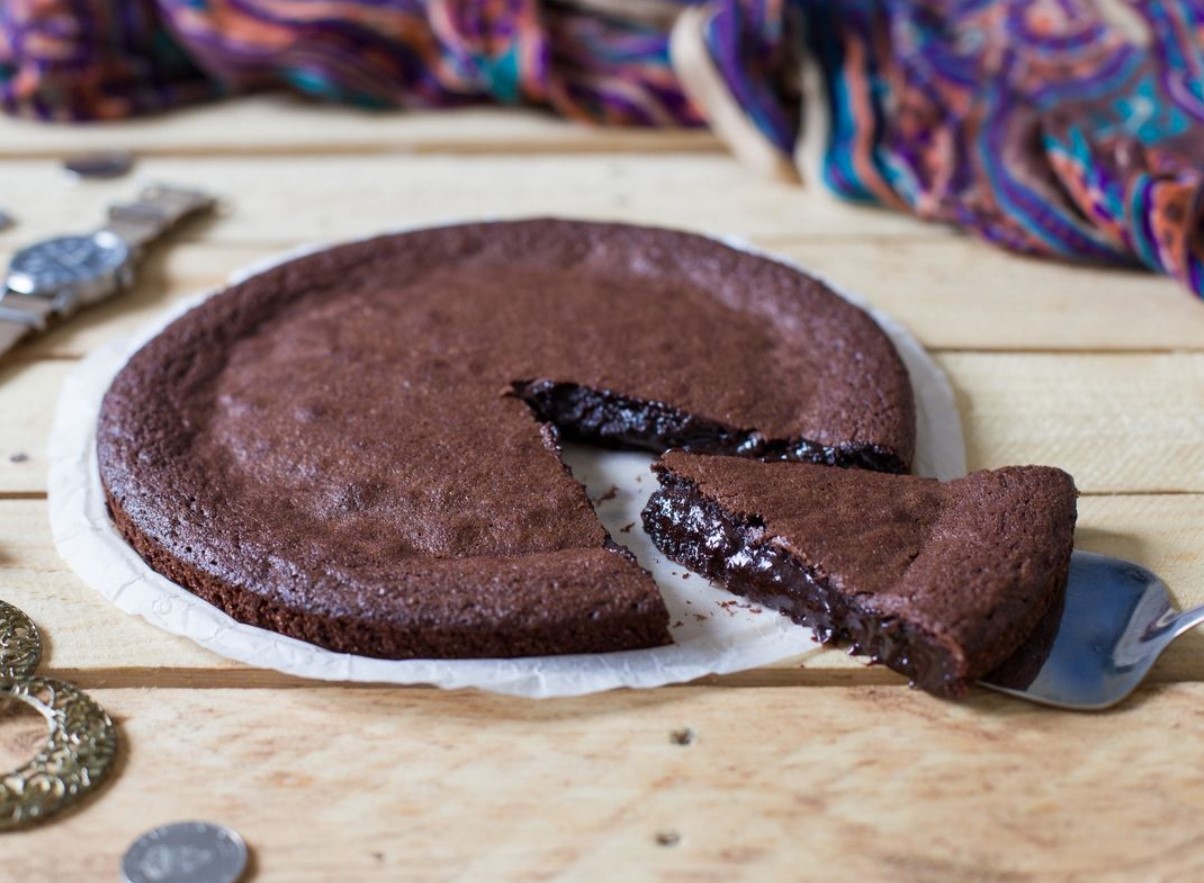 Kladdkaka – rootsi kleepuv šokolaadikook. Valmistamine võtab vaid 20 minutit!
