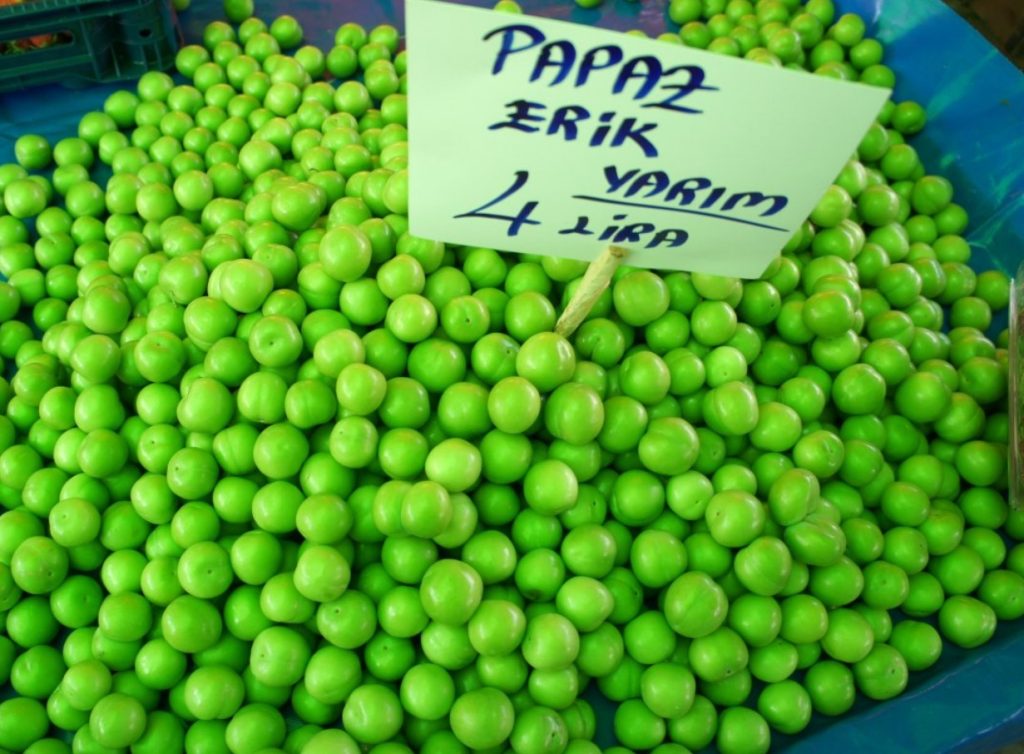 Meil on neid puuvilju palju, kuid me ei oska neid hinnata. Need reguleerivad vererõhku ja tugevdavad südant.