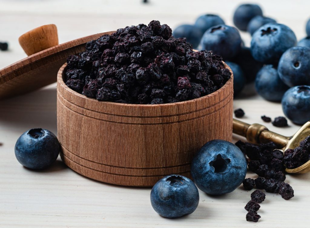 Tasub neid varuda ja süüa neid käputäie kaupa. Nad mõjuvad maole nagu palsam ja parandavad nägemist.