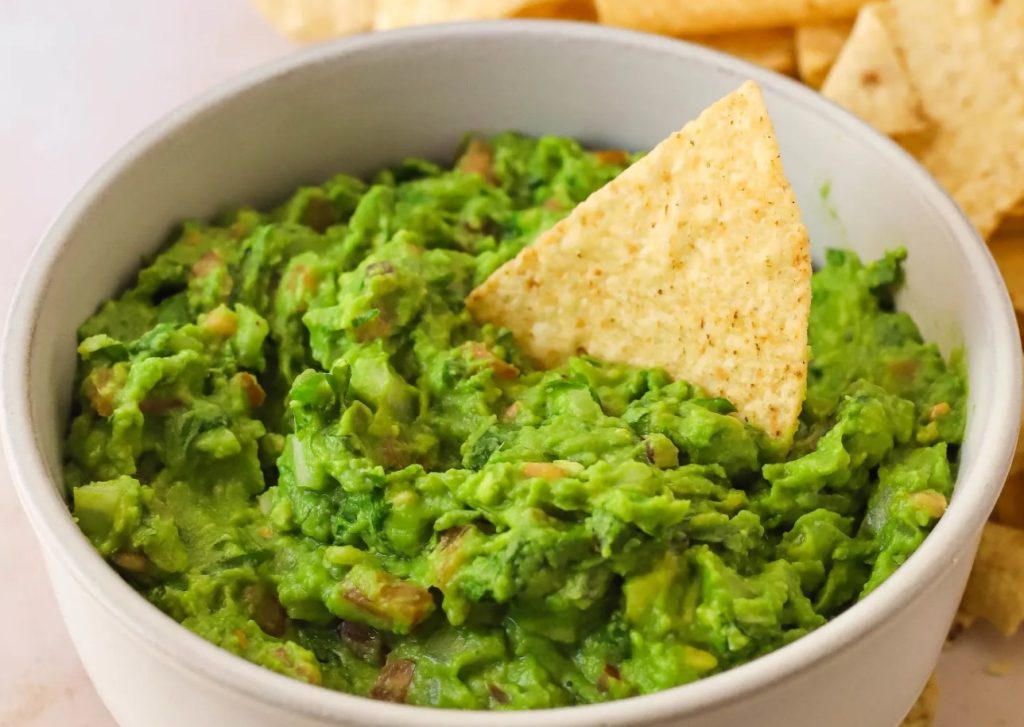 Sa ei usu seda, aga guacamole't saab teha ka ilma avokaadota
