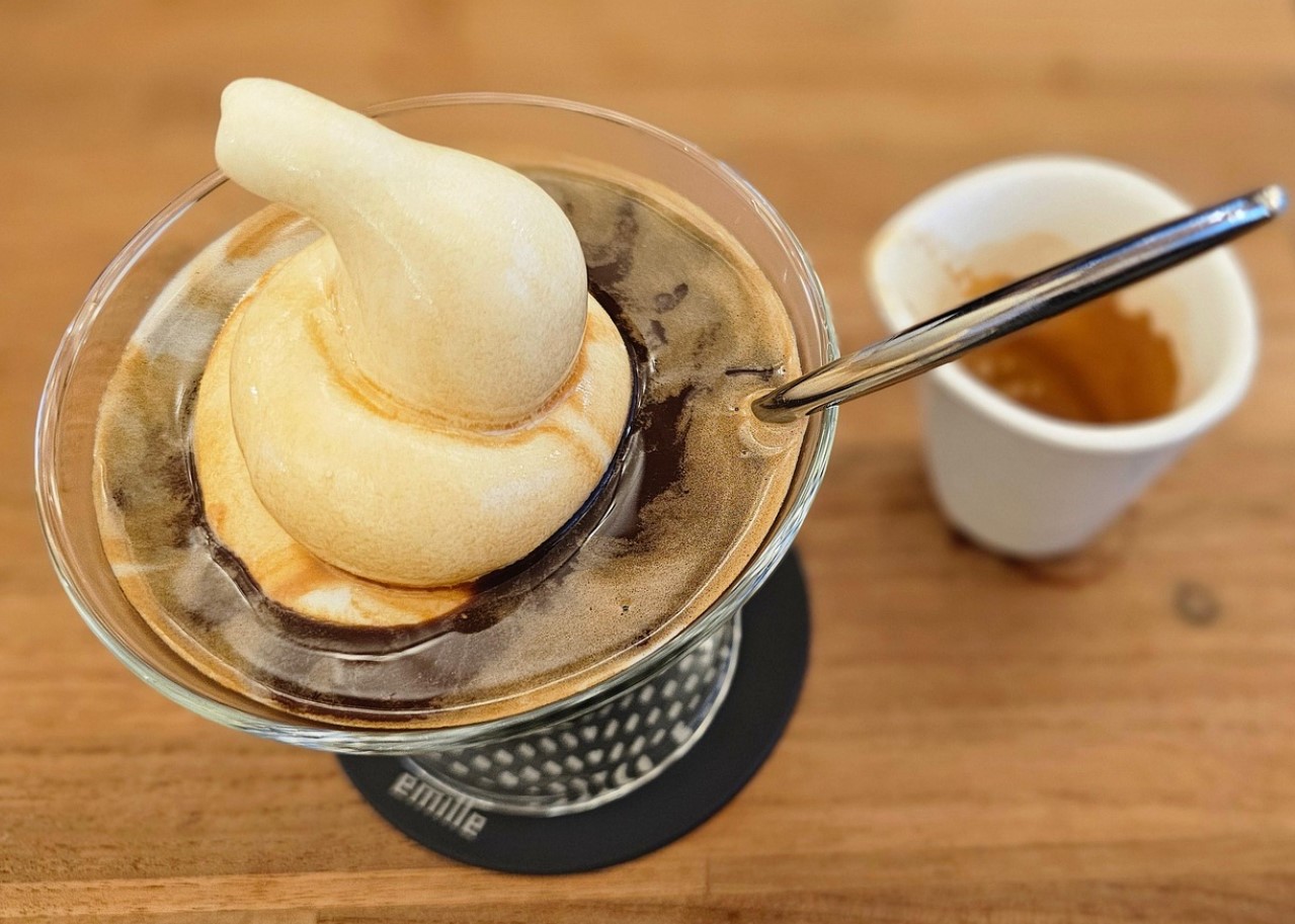 Affogato: kui kuum espresso kohtub külma gelatoga