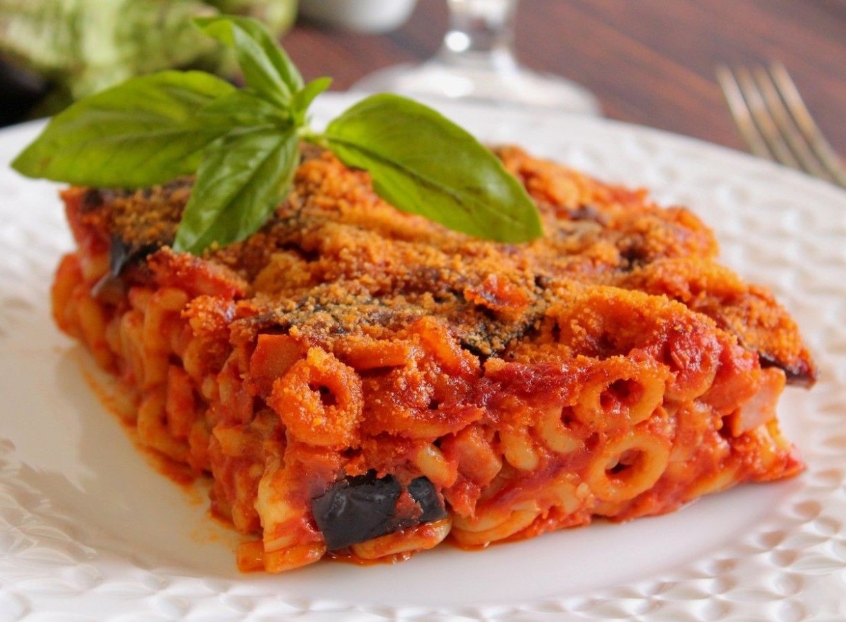 Anelletti al Forno baklažaaniga