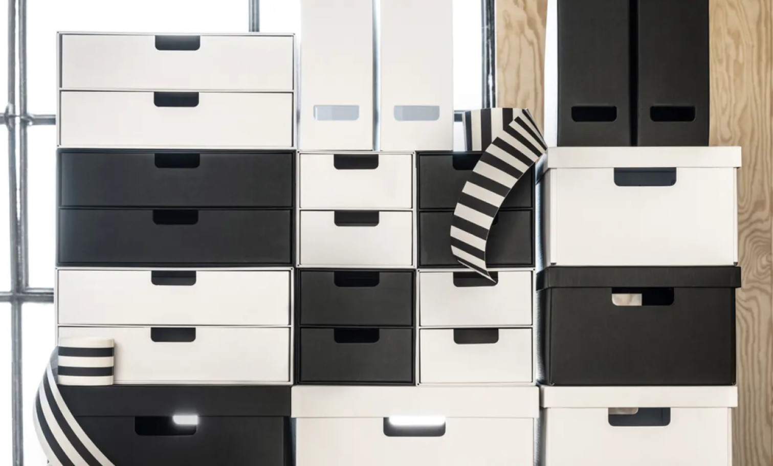 Ikea toob turule ülkompaktsed hoiustamislahendused: mini-kummut kahe sahtliga, mis mahub igasse ruumi ja maksab alla 13 euro.