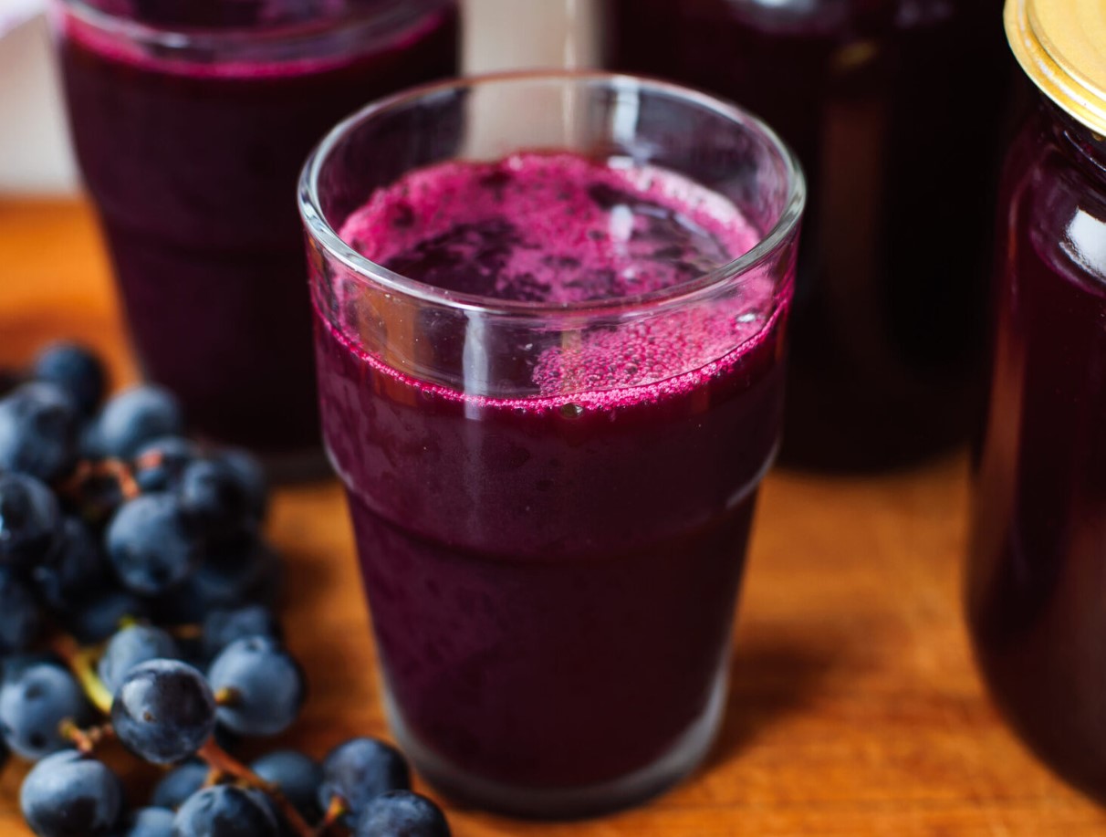 Ei mingit apelsini- ega õunamahla. See mahl on parim viis südame kaitsmiseks, immuunsuse tugevdamiseks ja nakkuste vastu võitlemiseks.