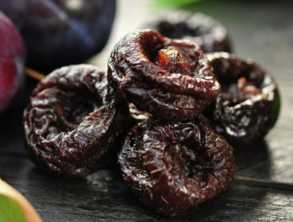 Praegu on hooaeg. Mõned tükid päevas kergendavad soolestiku tööd, hoiavad südame tervena ja tugevdavad luid.