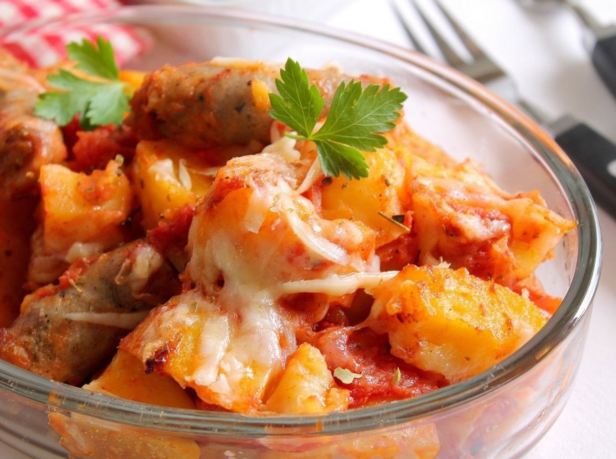 Patate alla Pizzaiola (kartulid Pizzaiola stiilis)