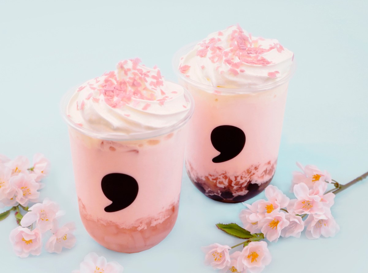 Sakura Latte kodus: trendikas kirsiõiejook