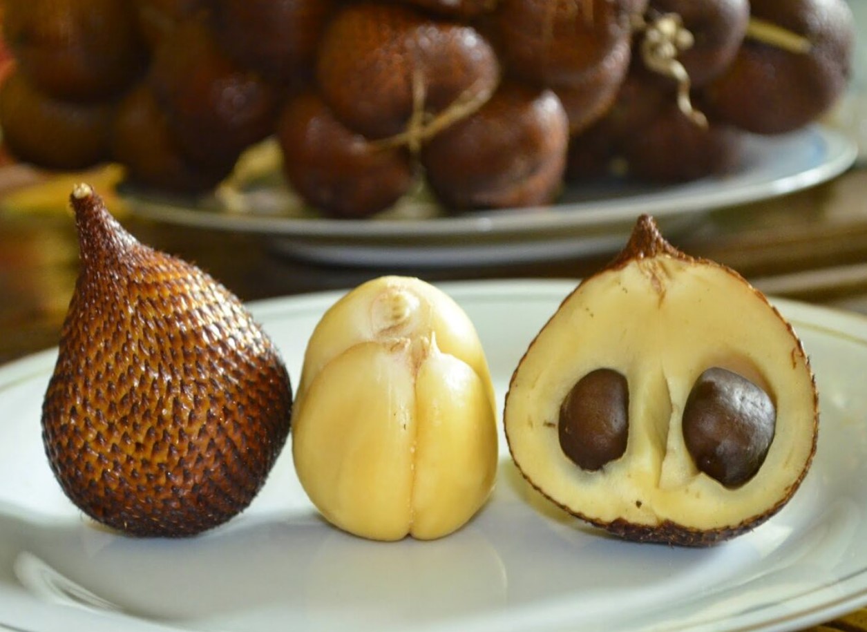 „Mao nahk” varjab banaani, õuna ja ananassi maitset. Toetab südame tööd ja silmade tervist