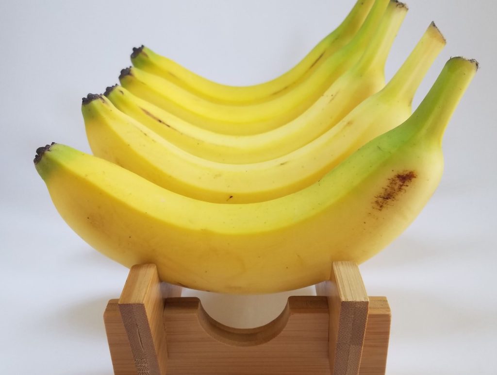 Banaanid tumenevad soojas isegi ühe päeva jooksul. See tõestatud kulinaarne trikk aitab neid kauem värskena hoida.