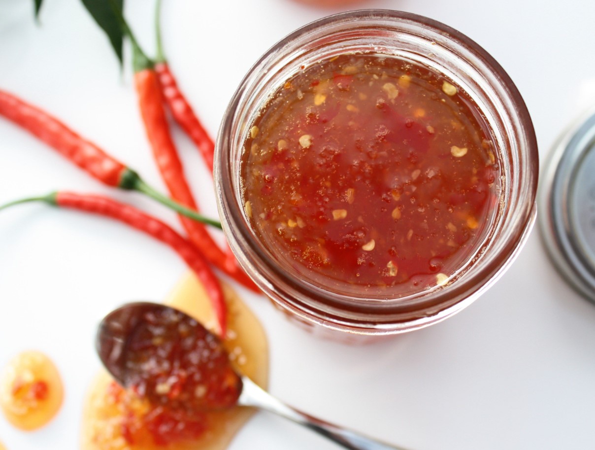 Ma lisan seda alati hakkliha kastmesse – maitse on võrratu.