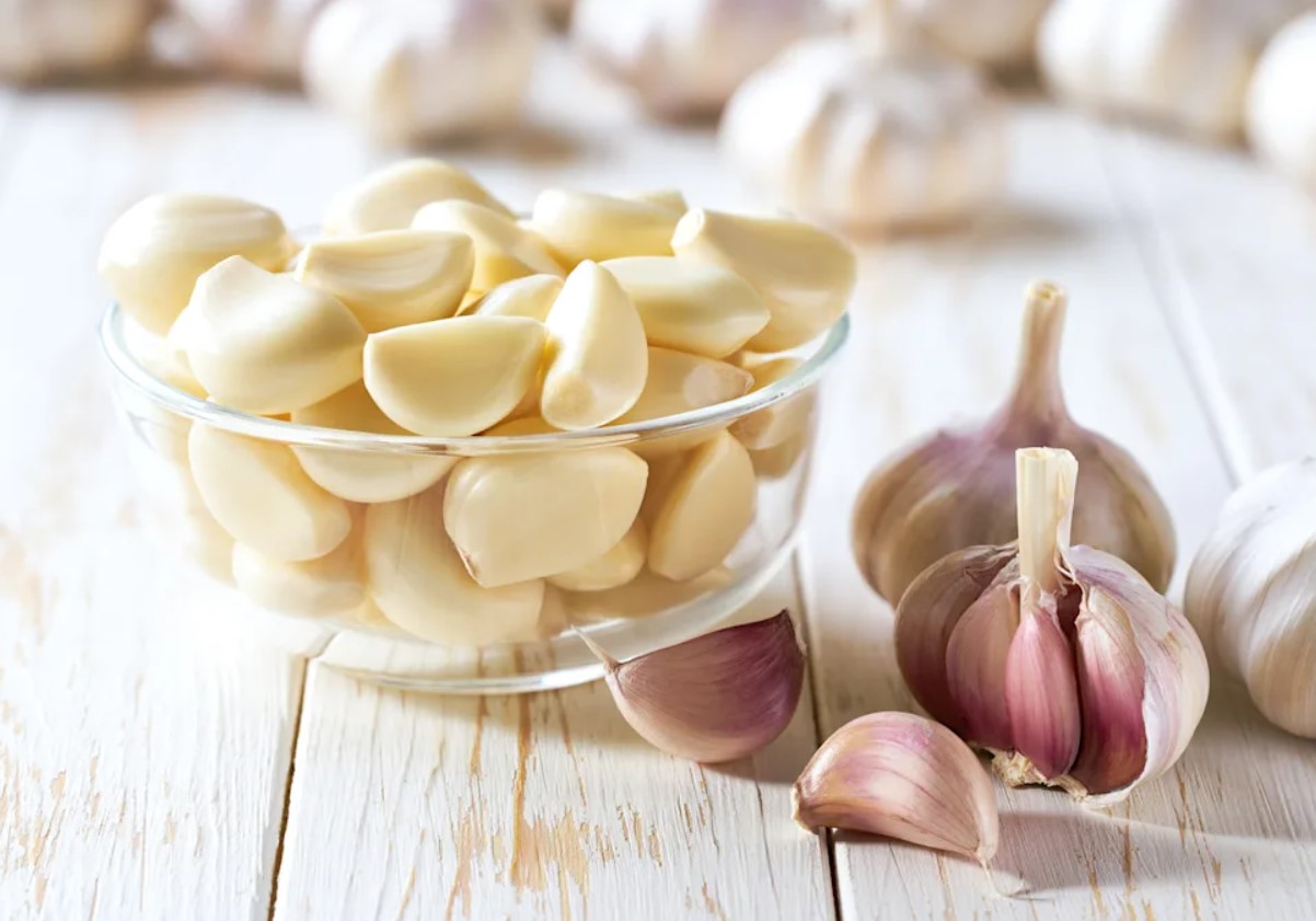 Küüslaugushootid – immuunsust tugevdavad tervisehoidlikud shotid.